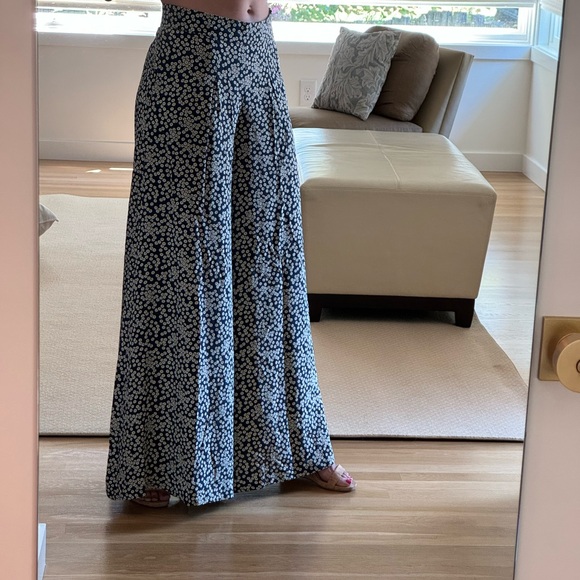 edme & esyllte Pants - Anthropologie 100% Silk, Navy, High-waisted, Flared Pants